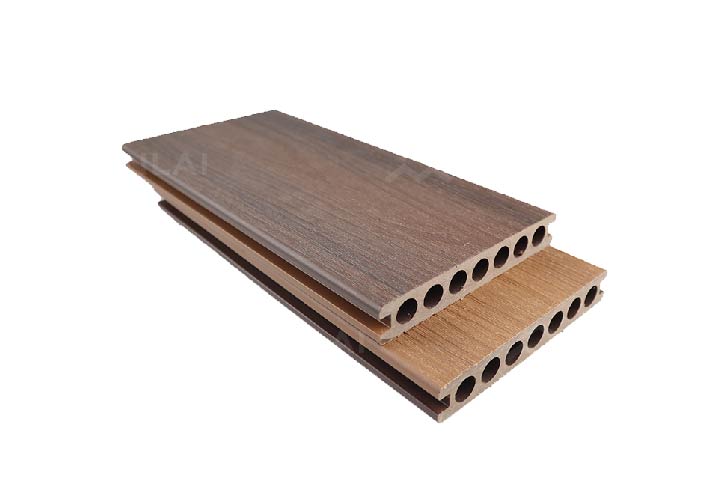 WPC Co Extrusion Decking-Interlocking Waterproof Wear Resistant Outdoor